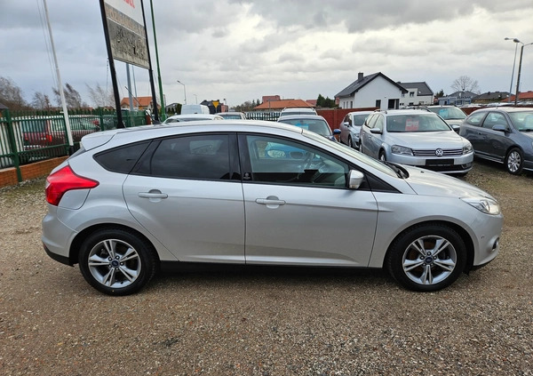 Ford Focus cena 25900 przebieg: 230987, rok produkcji 2013 z Gniezno małe 407